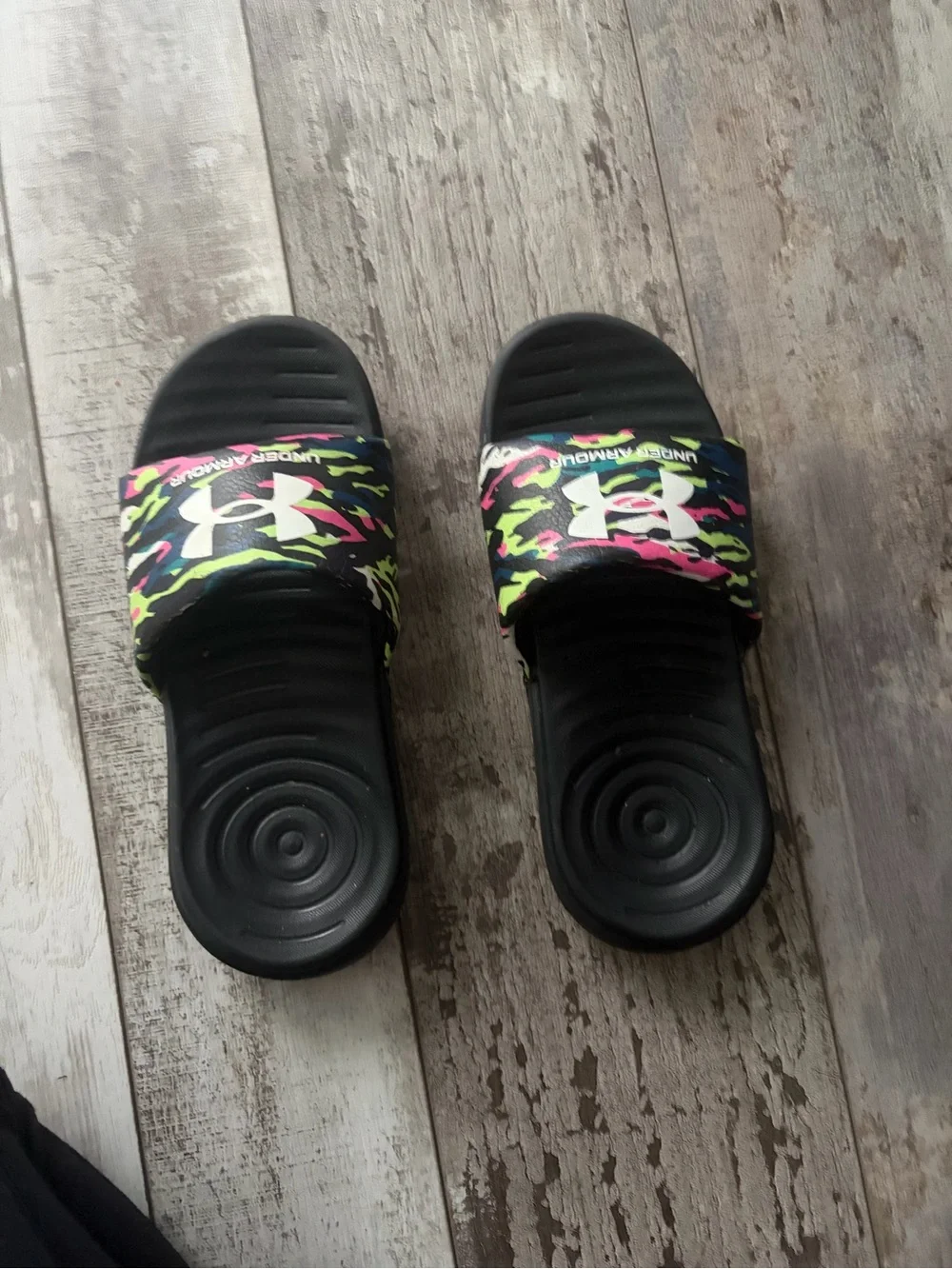 Under Armour Kids Black Slides with Neon Camo Strap